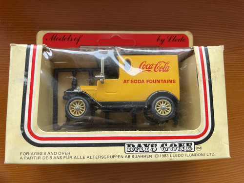 Coca cola modellino lledo - cola,